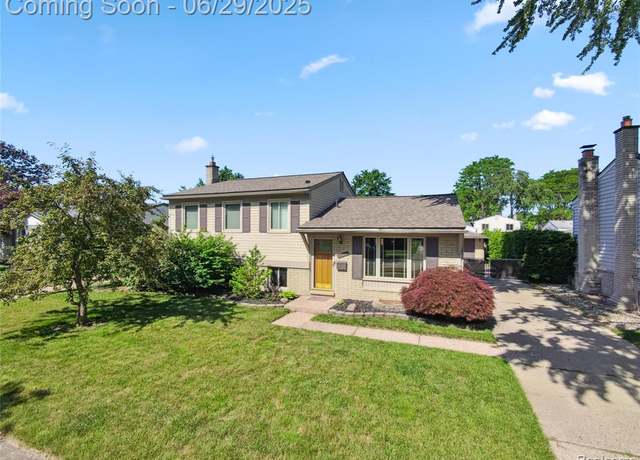 Property at 14101 Hix St, Livonia, MI 48154 4902, 3 beds, 2 baths