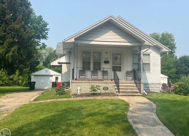 Property at 26091 Hollywood St, Roseville, MI 48066, 2 beds, 1 bath