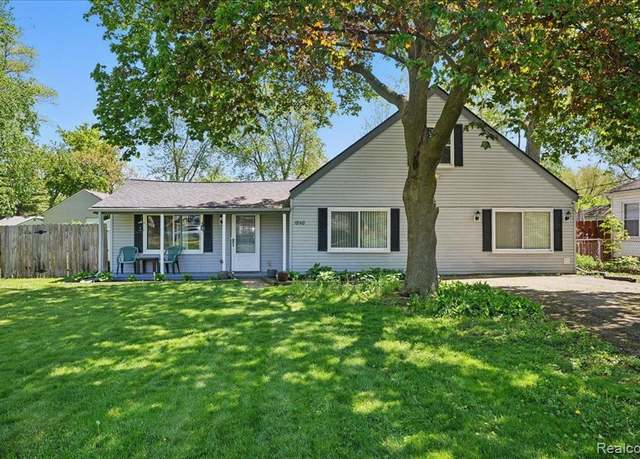 Property at 1840 Manse Rd, Waterford, MI 48328 1629, 4 beds, 2 baths