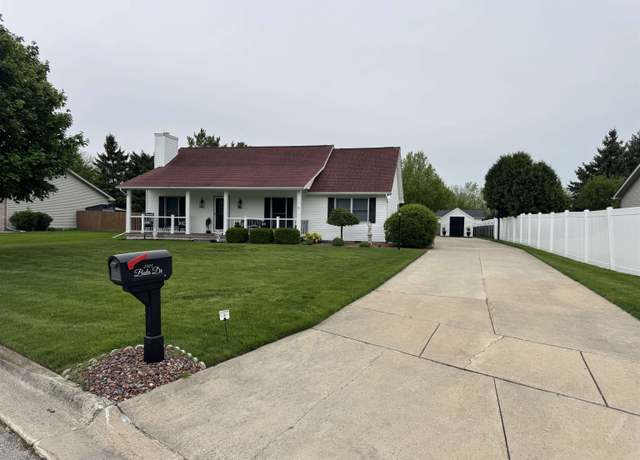 Property at 2505 Bala Dr, Bay City, MI 48708, 3 beds, 2 baths