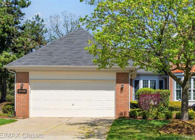 Property at 39508 VILLAGE RUN Dr, Northville, MI 48168 3480, 2 beds, 3 baths