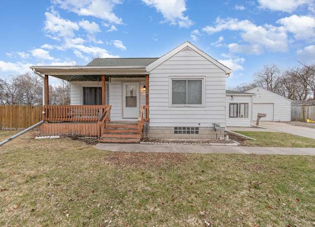 Property at 1607 Wilson St, Bay City, MI 48708, 2 beds, 2 baths