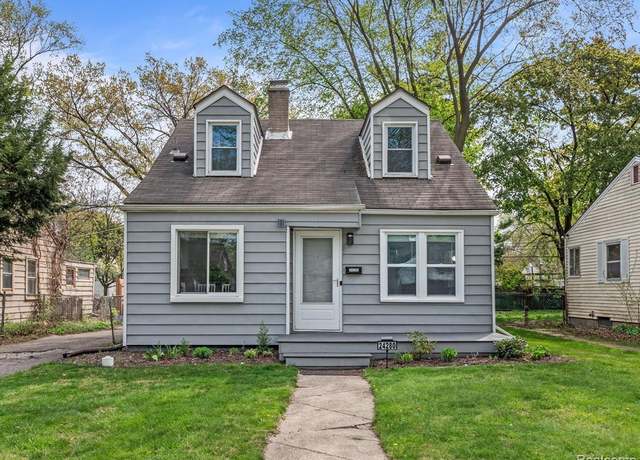 Property at 24280 PARKLAWN St, Oak Park, MI 48237 1508, 3 beds, 1 bath