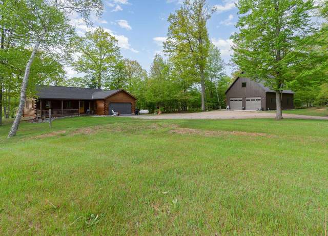 Property at 3525 East Pointe Dr, Beaverton, MI 48612, 3 beds, 1.5 baths