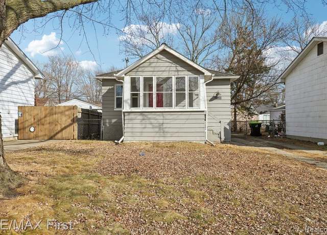Property at 27320 GROVELAND St, Madison Heights, MI 48071 3306, 2 beds, 1 bath
