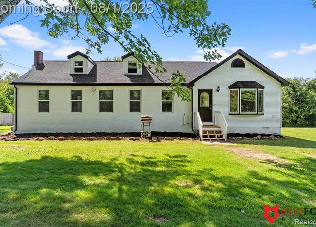 Property at 13425 N Lewis Rd, Clio, MI 48420, 3 beds, 2 baths
