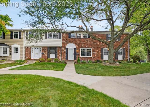 Property at 41377 Leidel Ct, Northville, MI 48167 1928, 3 beds, 1.5 baths