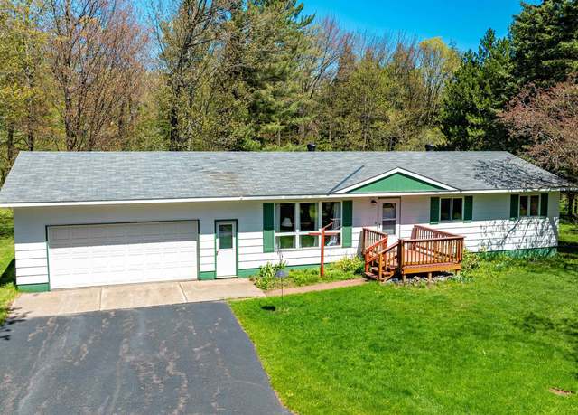 Property at 26514 Hendrickson Rd, Calumet, MI 49913, 3 beds, 1 bath