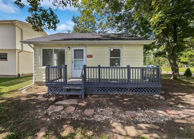 Property at 9612 CHEROKEE St, Taylor, MI 48180 3142, 3 beds, 1 bath