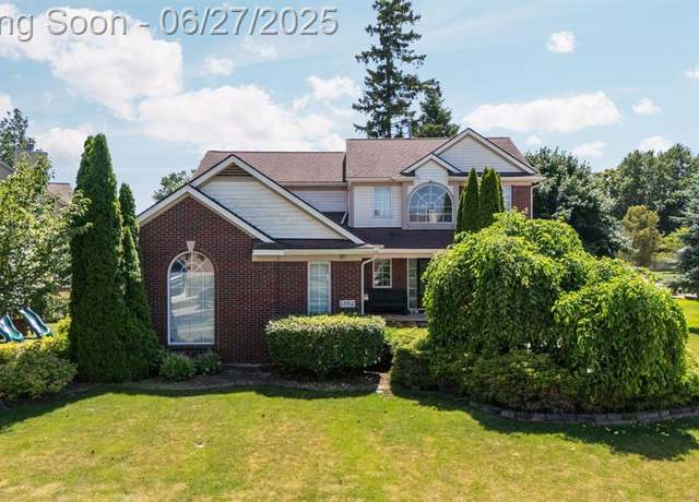 Property at 13912 Deanna Dr, Van Buren, MI 48111 1077, 3 beds, 3.5 baths
