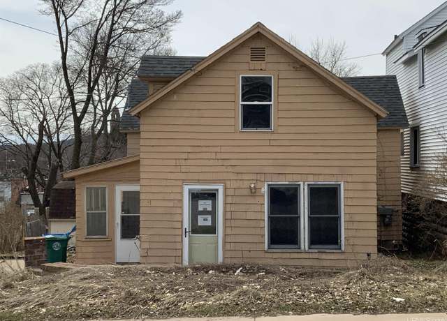 Property at 331 W Bluff St, Marquette, MI 49855, 3 beds, 2 baths