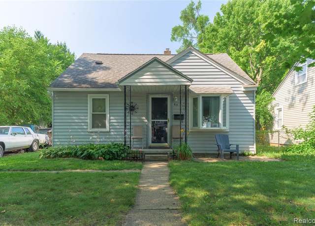 Property at 65 E Hopkins Ave, Pontiac, MI 48340 1932, 3 beds, 1.5 baths