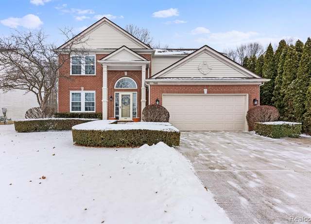 Property at 7983 SPRINGWATER Dr, Ypsilanti, MI 48197 6188, 4 beds, 2.5 baths