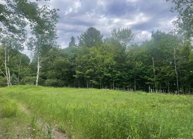 Property at 1507 W Fair Ave, Marquette, MI 49855