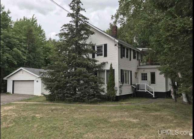 Property at 3115 Wright St, Marquette, MI 49855, 4 beds, 2.5 baths