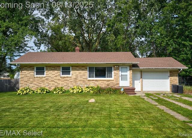 Property at 3201 Amelia Ave, Flushing, MI 48433 2305, 3 beds, 1 bath