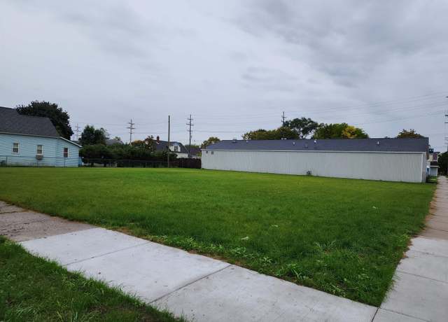 Property at 1414 Kosciuszko Ave, Bay City, MI 48708