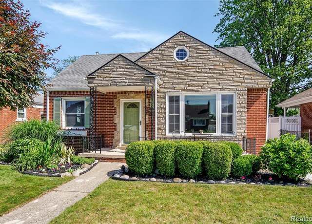 Property at 8123 McKinley, Center Line, MI 48015 1653, 3 beds, 1 bath