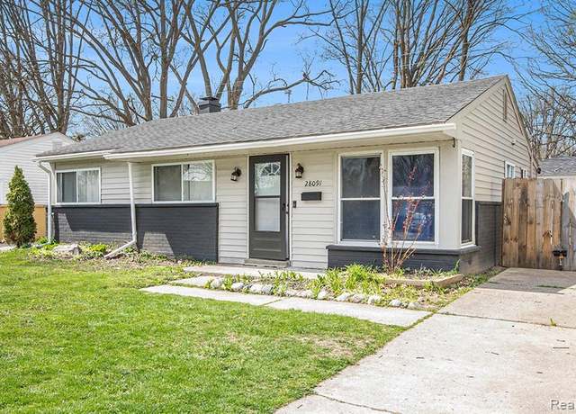 Property at 28091 EVERETT St, Southfield, MI 48076 3021, 3 beds, 1 bath