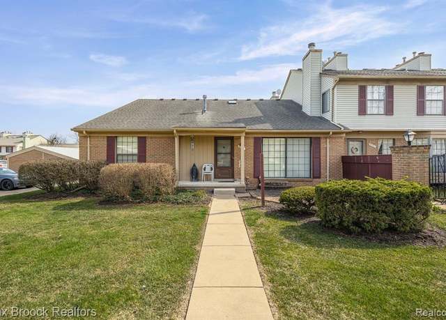 Property at 38906 COUNTRY Cir, Farmington Hills, MI 48331 1028, 2 beds, 2.5 baths