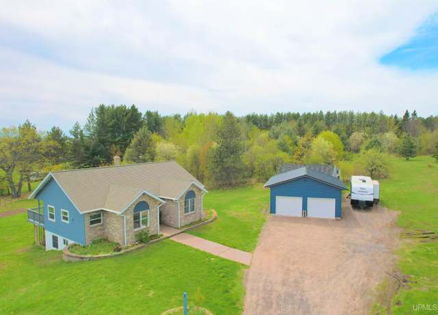 Property at 49863 Coal Dock Rd, Hancock, MI 49930, 4 beds, 2 baths