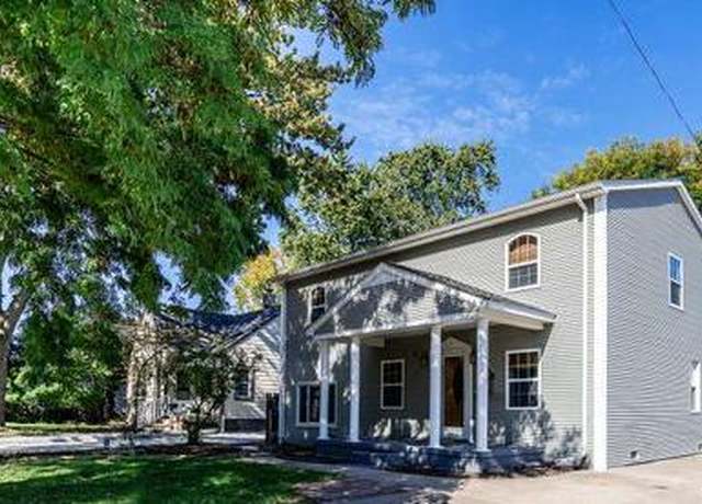 Property at 22105 RIDGEWAY St, Saint Clair Shores, MI 48080 4088, 3 beds, 2 baths