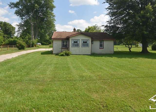 Property at 13493 Dixon Rd, Dundee, MI 48131, 2 beds, 1 bath