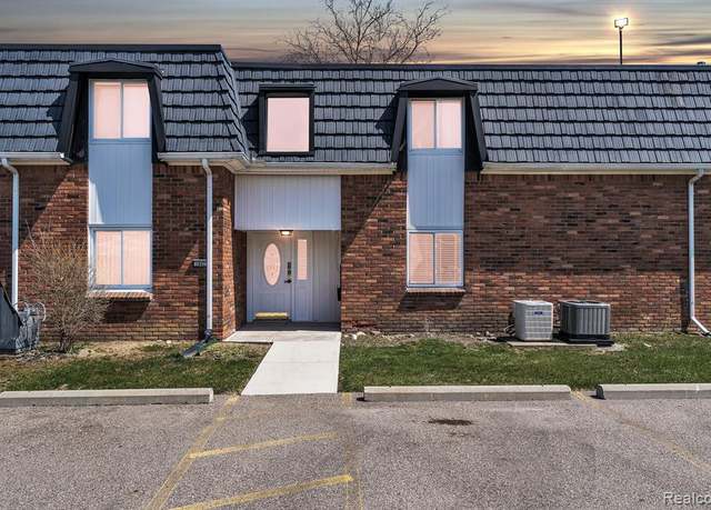 Property at 1842 COLONIAL VILLAGE Way #2, Waterford, MI 48328 1943, 1 bed, 1 bath