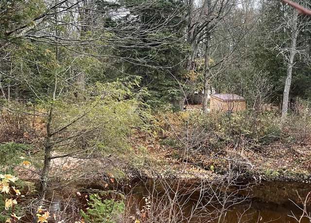 Property at 408 green garden Rd, Marquette, MI 49855