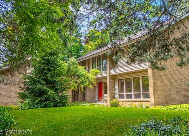 Property at 26311 W 14 Mile Rd, Franklin, MI 48025 1763, 4 beds, 2.5 baths