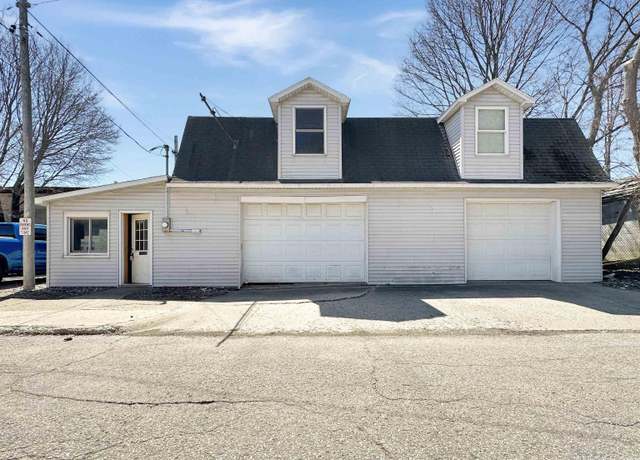 Property at 1705 N 4th Ave, Escanaba, MI 49829