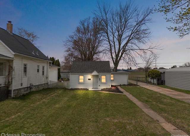 Property at 161 N WILSON Blvd, Mount Clemens, MI 48043 1549, 2 beds, 1 bath