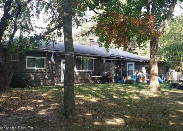 Property at 6741 HIGHLAND Rd, Waterford, MI 48327 1681, 4 beds, 2.5 baths