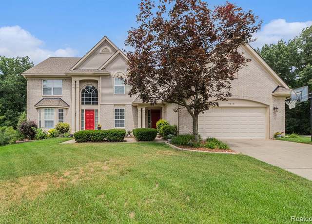 Property at 7610 Park Meadow Ln, West Bloomfield, MI 48324 4101, 4 beds, 3 baths