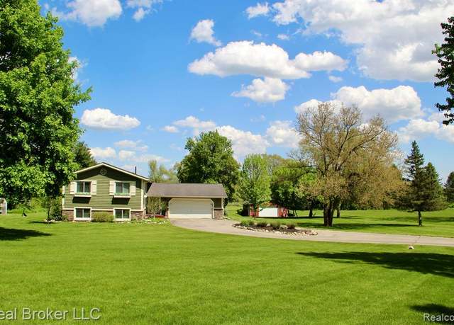 Property at 2525 CHILDS LAKE Rd, Milford, MI 48381 3021, 4 beds, 3 baths