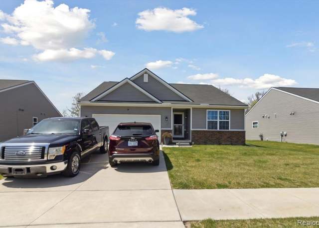 Property at 6924 Sweet Water Dr, Ypsilanti, MI 48197 7000, 3 beds, 2 baths