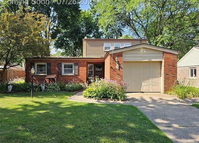 Property at 681 N Esplanade St, Mount Clemens, MI 48043 6412, 4 beds, 2 baths