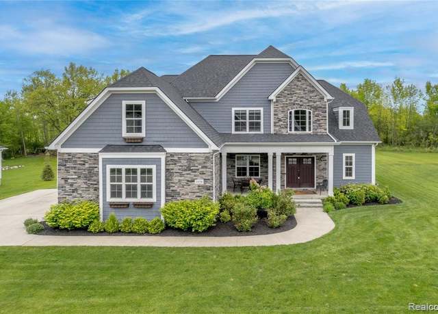 Property at 1036 Sugar Maple Ct, Fenton, MI 48430 9680, 5 beds, 3.5 baths