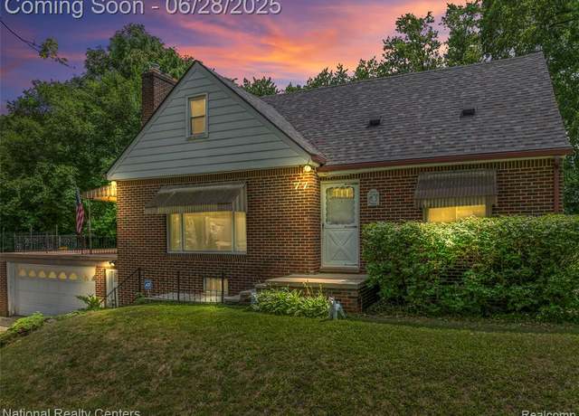 Property at 77 EXMOOR Rd, Waterford, MI 48328 3411, 3 beds, 1 bath