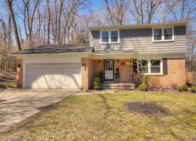 Property at 1079 MARK St, Ypsilanti, MI 48197 1607, 3 beds, 2.5 baths