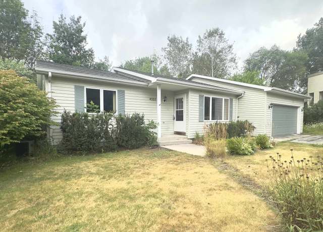 Property at 4227 Summerhill Rd, Traverse City, MI 49684, 3 beds, 2 baths
