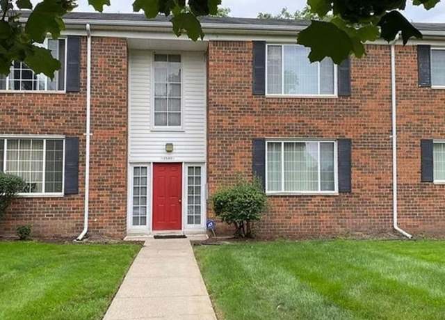 Property at 25331 Shiawassee Cir #205, Southfield, MI 48033-3817, 2 beds, 1 bath