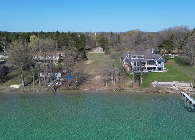 Property at 119 Jackson St, Elk Rapids, MI 49629-9765