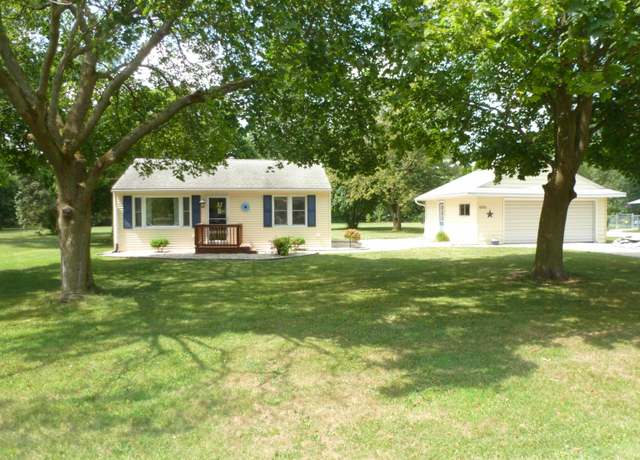 Property at 4686 Moeller Dr, Bay City, MI 48706, 2 beds, 1 bath
