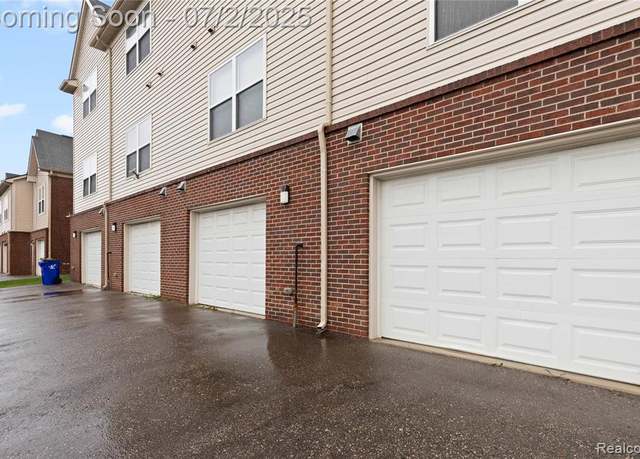 Property at 269 E Palmer St Ste 101, Detroit, MI 48202 3823, 33 beds, 3 baths