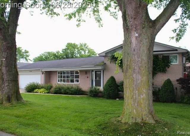 Property at 37838 Seaway Ct, Harrison Twp, MI 48045 2759, 2 beds, 2 baths