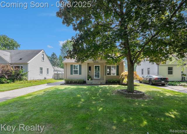 Property at 14926 Sunbury St, Livonia, MI 48154 4043, 4 beds, 1 bath