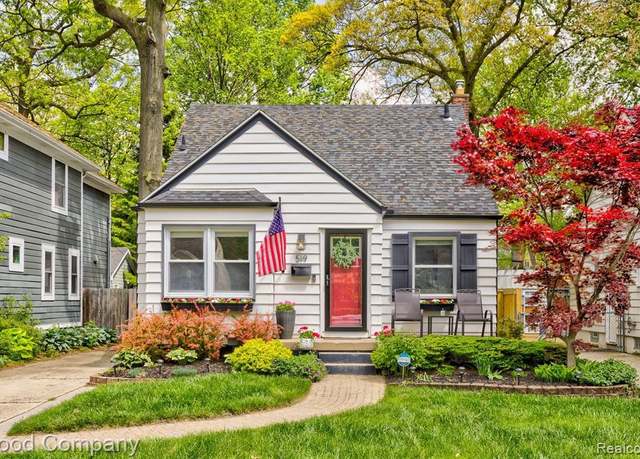 Property at 519 S VERMONT Ave, Royal Oak, MI 48067 2938, 3 beds, 3 baths