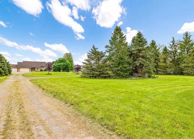 Property at 57500 Werderman Rd, Lenox, MI 48048, 3 beds, 2.5 baths