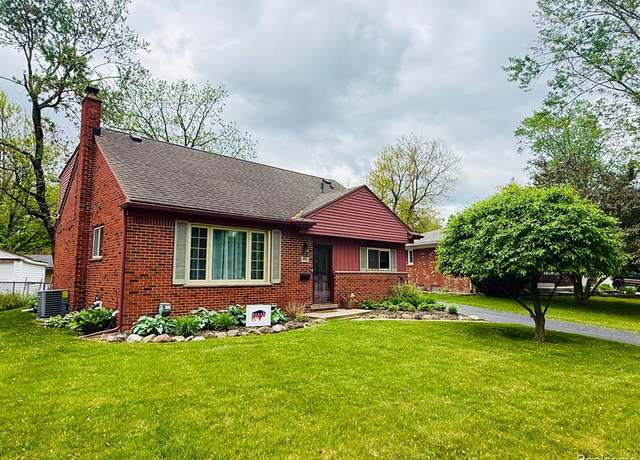 Property at 992 KEY WEST Dr, Clawson, MI 48017 1725, 4 beds, 1.5 baths